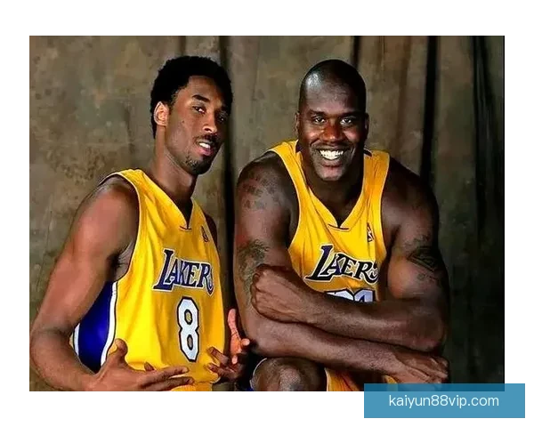 奥尼尔称乔丹为历史最佳 詹姆斯则是魔术师约翰逊的放大版 奥尼尔称乔丹为历史最佳 詹姆斯则是魔术师约翰逊的放大版