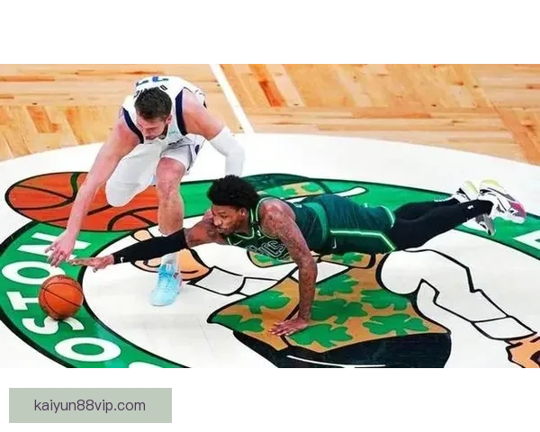 湖人队记透露斯马特或跳出合同多队准备用中产特例展开争夺